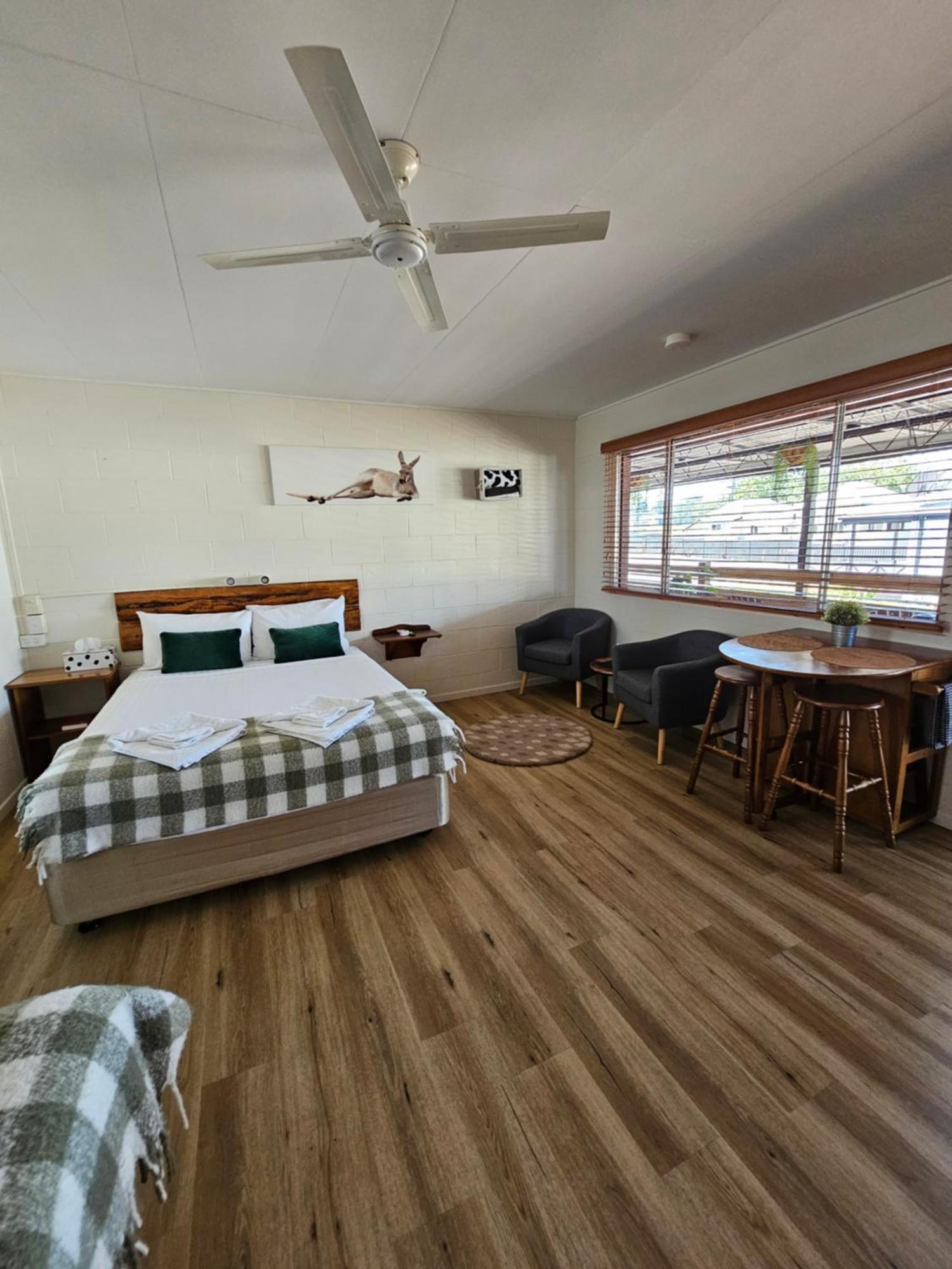 Kilcoy Motel Екстер'єр фото